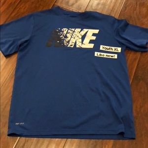 Nike XL blue dri fit